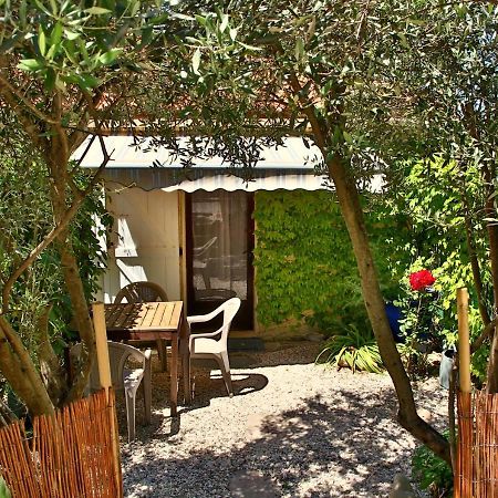 Beau Vallon - Gite Et Chambres D'Hotes Pyrenees-Mediterranee - Pays Catalan Sahorre Kültér fotó