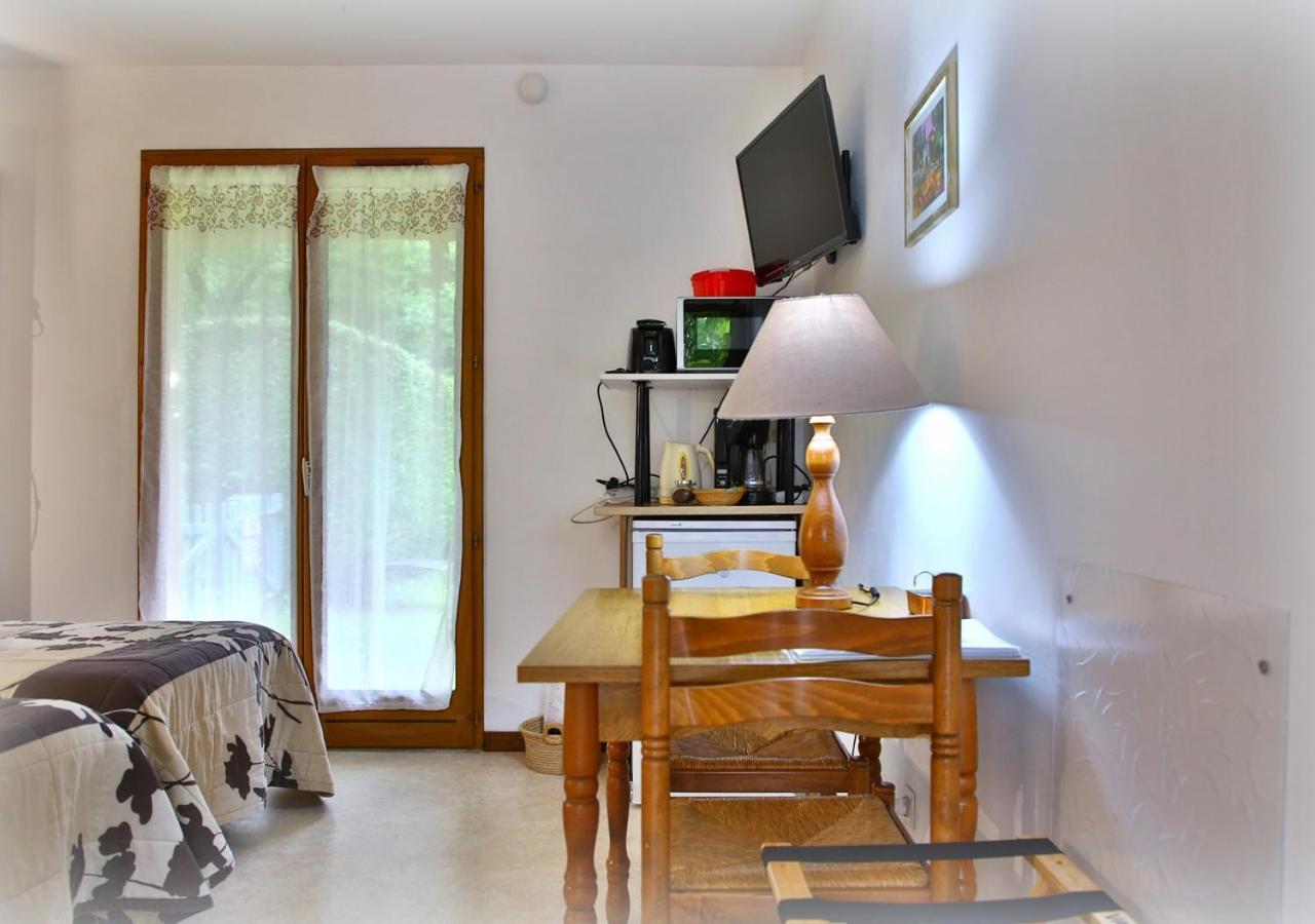 Beau Vallon - Gite Et Chambres D'Hotes Pyrenees-Mediterranee - Pays Catalan Sahorre Kültér fotó