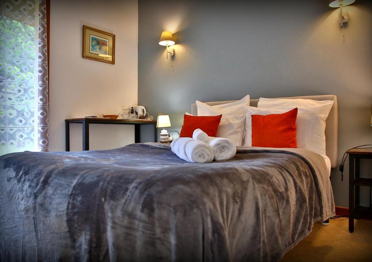 Beau Vallon - Gite Et Chambres D'Hotes Pyrenees-Mediterranee - Pays Catalan Sahorre Kültér fotó
