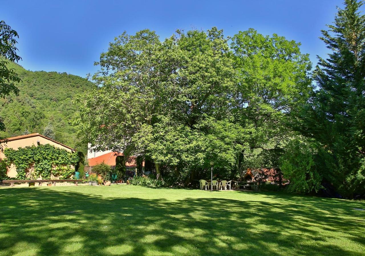 Beau Vallon - Gite Et Chambres D'Hotes Pyrenees-Mediterranee - Pays Catalan Sahorre Kültér fotó